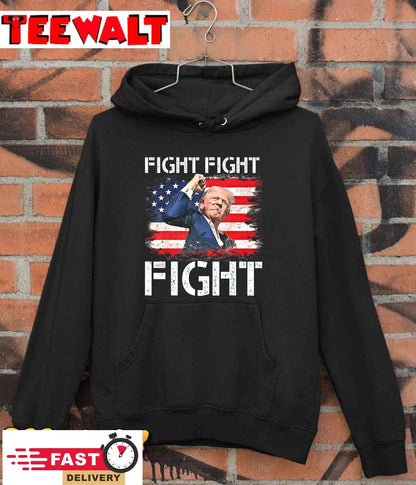 Trump Fight Fight Fight Trump Signals To Americans to Fight T-Shirt