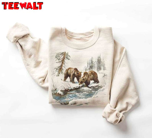 Retro Grizzly Bears Wilderness Scene Sweatshirt, Vintage Brown Bear Shirt