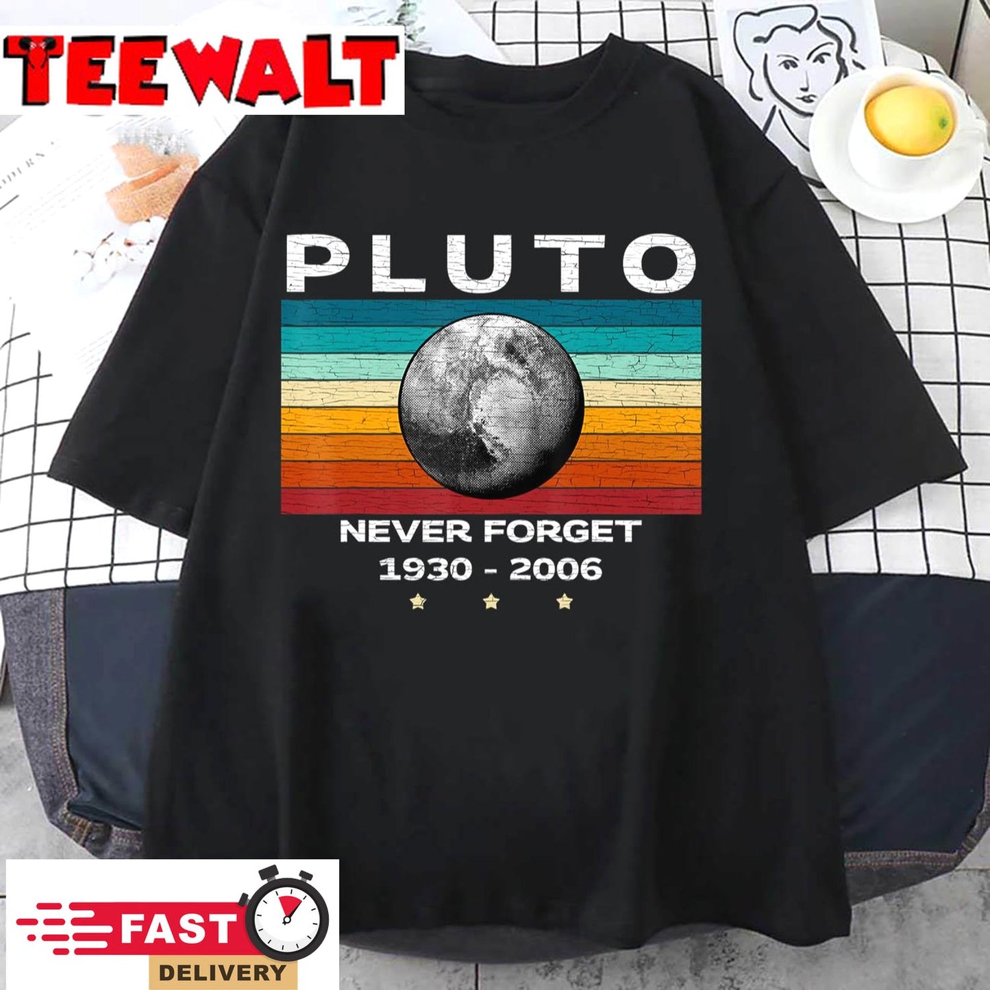 Never Forget Pluto, Retro Style Space, Science, astronomy T-Shirt