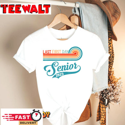 Vintage senior 2023 Or The Last First Day Of School T-Shirt