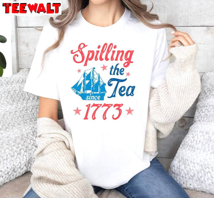 Trendy Usa Celebration Unisex Hoodie, Groovy Spilling Tea Since 1773